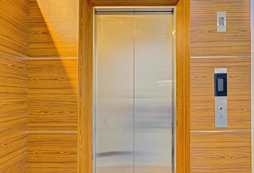 Отель Oyo 90350 Five Star 2