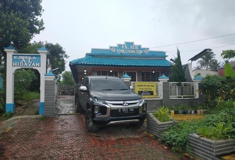 호텔 Oyo 90369 An Nur Family Homestay Syariah