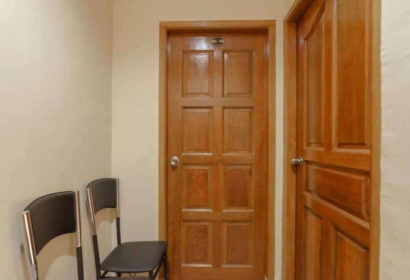 酒店 Queen Inn Batam Redpartner