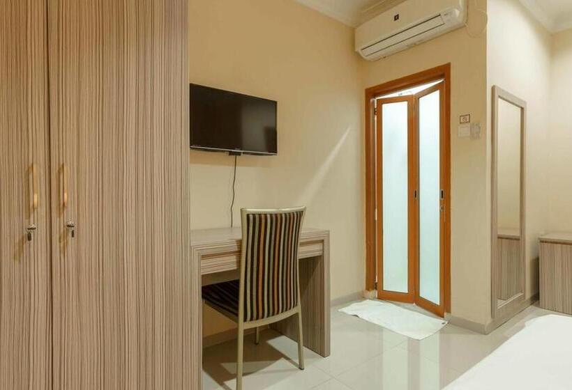 酒店 Queen Inn Batam Redpartner