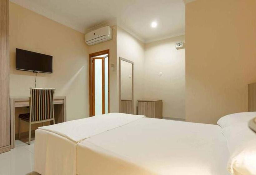 酒店 Queen Inn Batam Redpartner