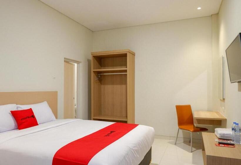 酒店 Reddoorz Near Exit Tol Banyumanik 2