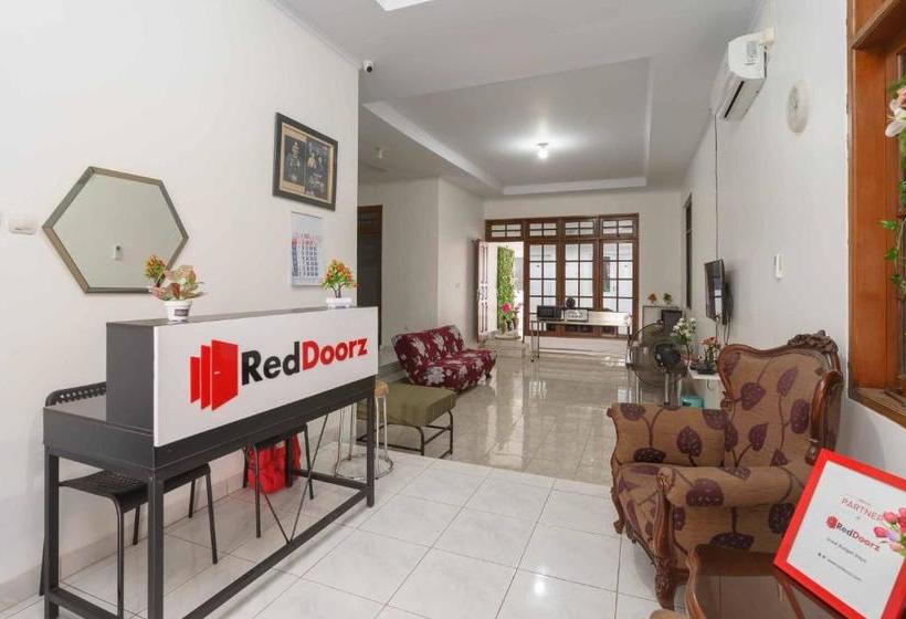 酒店 Reddoorz Syariah Near Exit Toll Jatiwarna 2