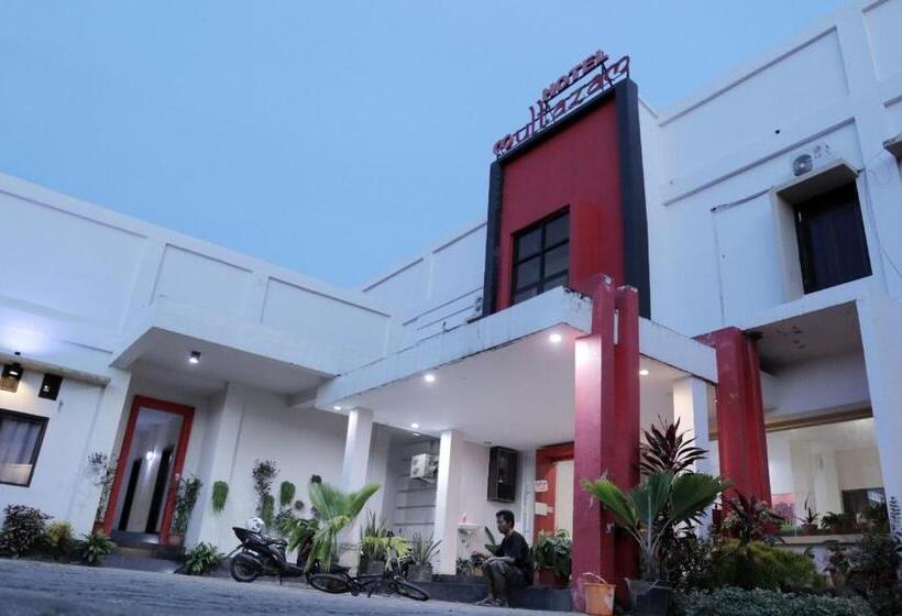 בית מלון כפרי Reddoorz @ Pasangkayu Mamuju Utara