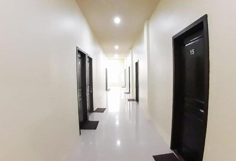 فندق Reddoorz Syariah Near Transmart Jambi 2