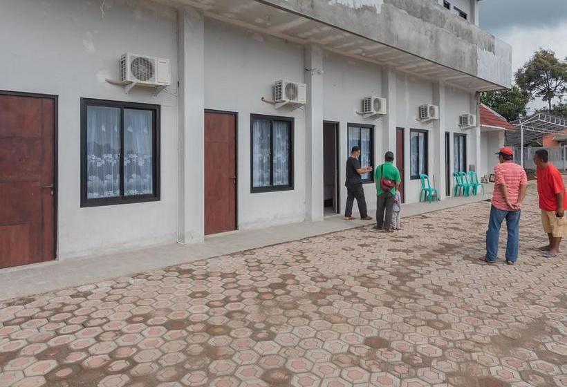酒店 Reddoorz Syariah Near Wisata Situ Gunung Sukabumi