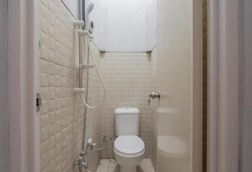 酒店 Reddoorz Syariah Near Wisata Situ Gunung Sukabumi