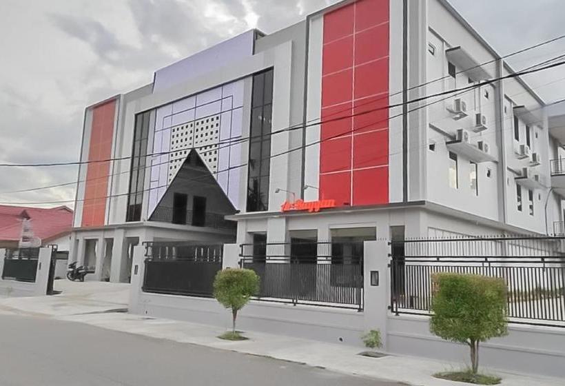 בית מלון כפרי Reddoorz Syariah Plus Near Tanjungpura University 2 Pontianak