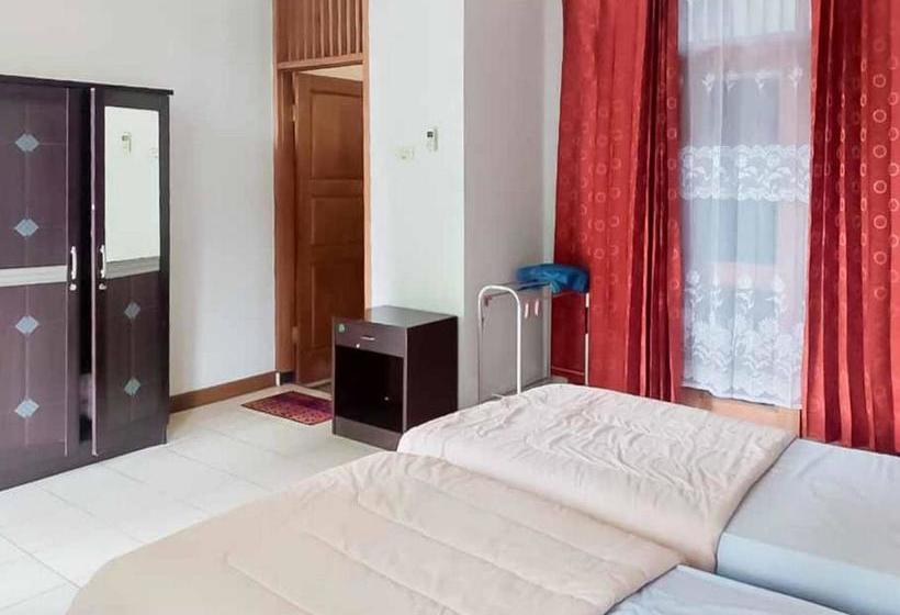 هتل Rumah Pahoman Syariah Mitra Reddoorz