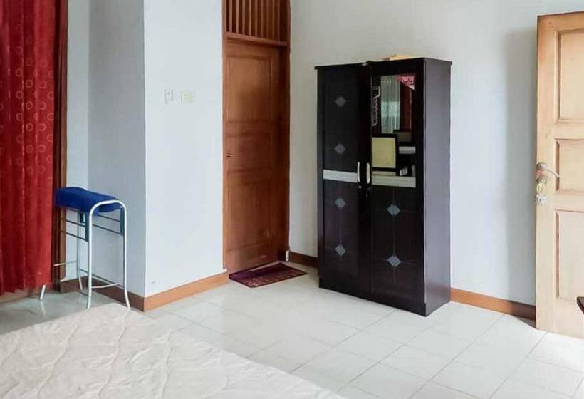 ホテル Rumah Pahoman Syariah Mitra Reddoorz