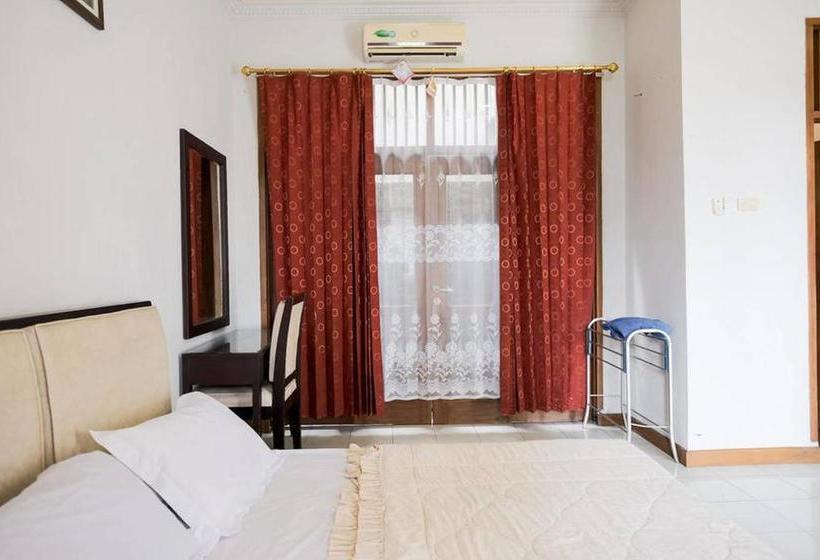 ホテル Rumah Pahoman Syariah Mitra Reddoorz