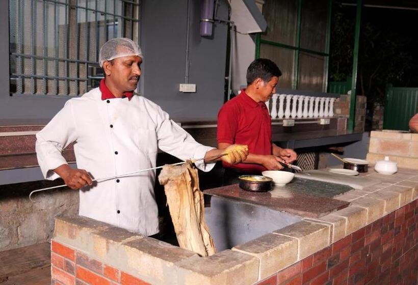 ホテル Sukoon   A Wellness Resort, Uttarakhand