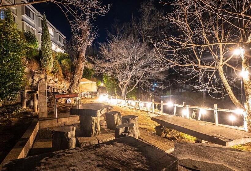 فندق We Home Villa ～城ケ崎温泉～