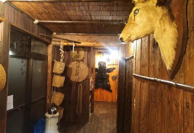 Пансион 秘境冒険民宿 山人砦