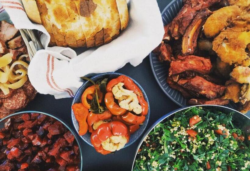 بنسيون Alunis Retreat