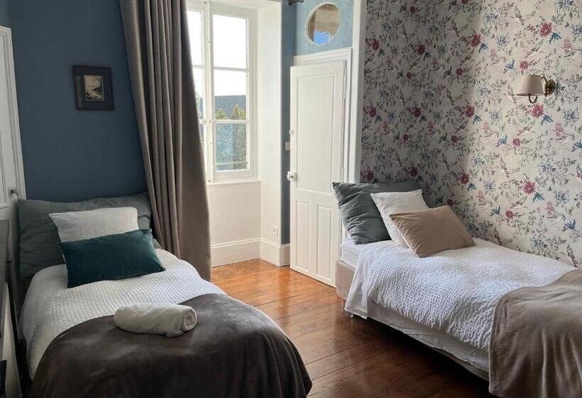 Пансион Château Du Mauny, Gîtes Et Chambres D Hôtes En Bourgogne