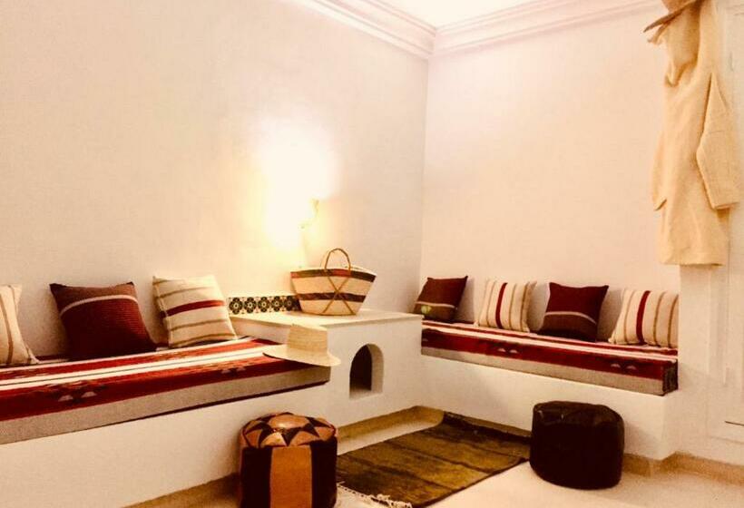 ペンション Dar Abdelkrim