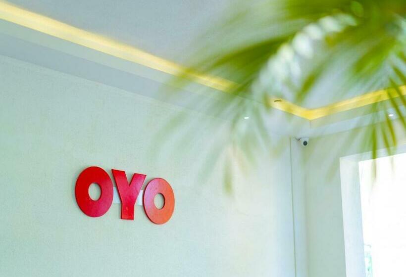 膳宿费 Oyo 77596 Nambiaparambil Convention Center