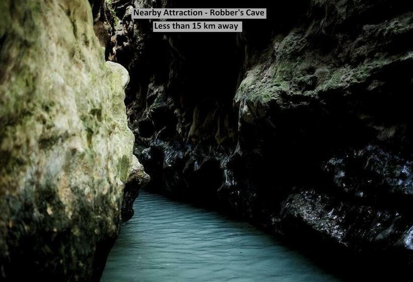 ペンション Oyo Home 78802 Balaji Bhawan Jhajra