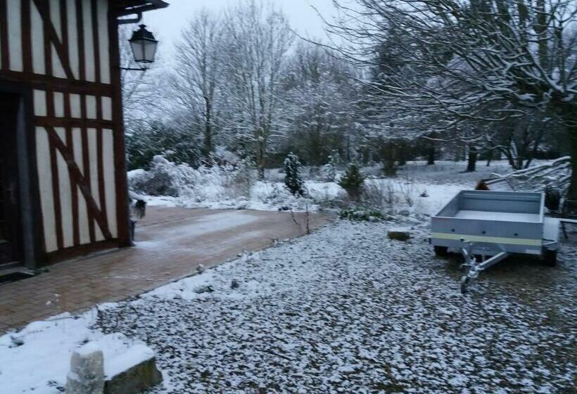 بنسيون Villa Del Parco