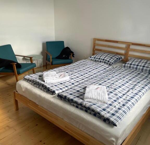 Pension S Láskou Karel Bezděz