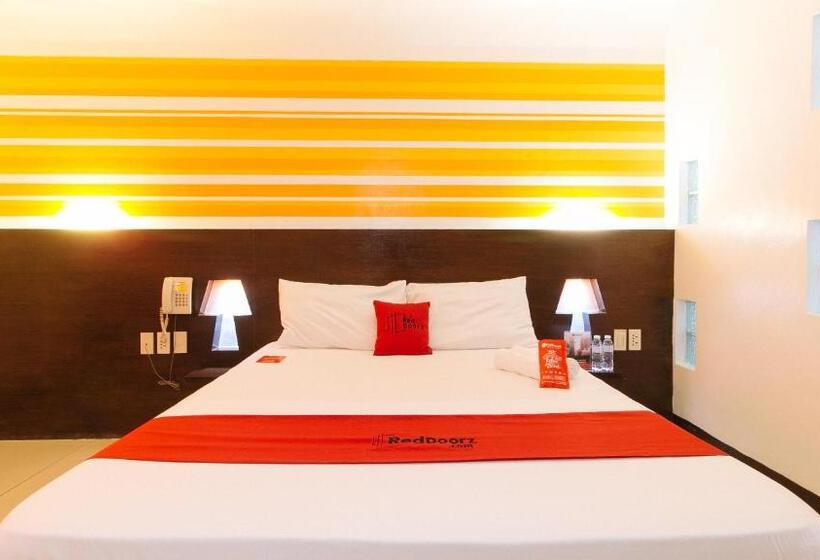 Reddoorz @ El Runway Hotel Bulacan