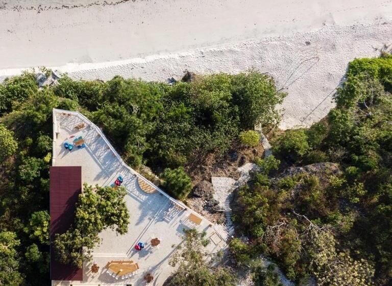 منتجع Akasha Beach Club