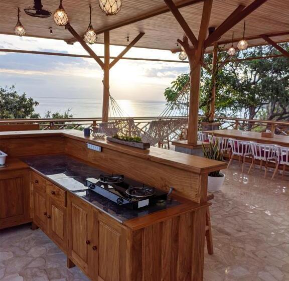 منتجع Akasha Beach Club