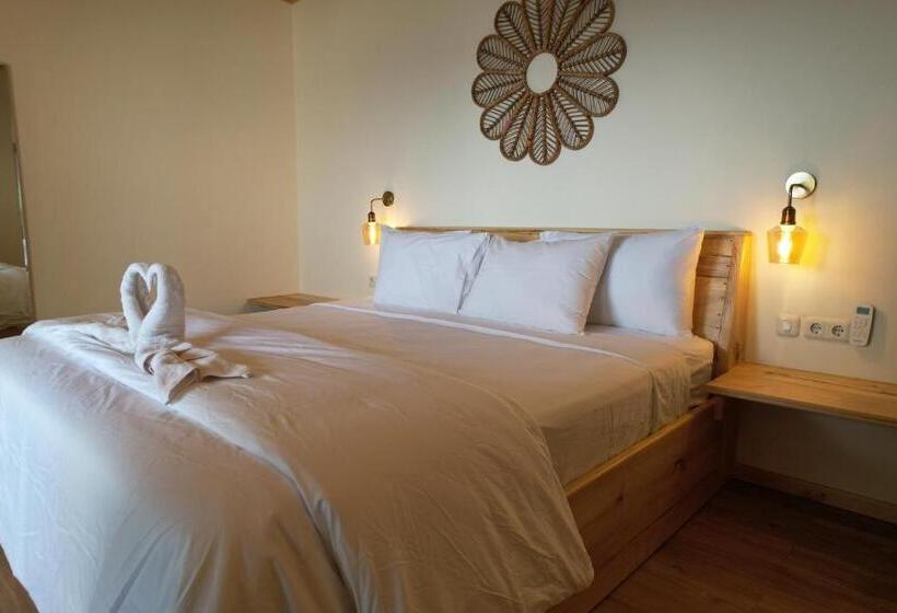 منتجع Akasha Beach Club