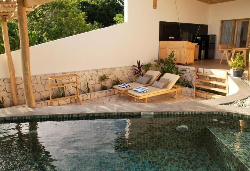 אתר נופש Akasha Beach Club