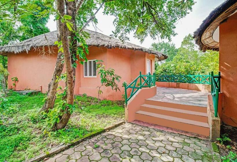 אתר נופש Jlr Kings Sanctuary Jungle Lodges