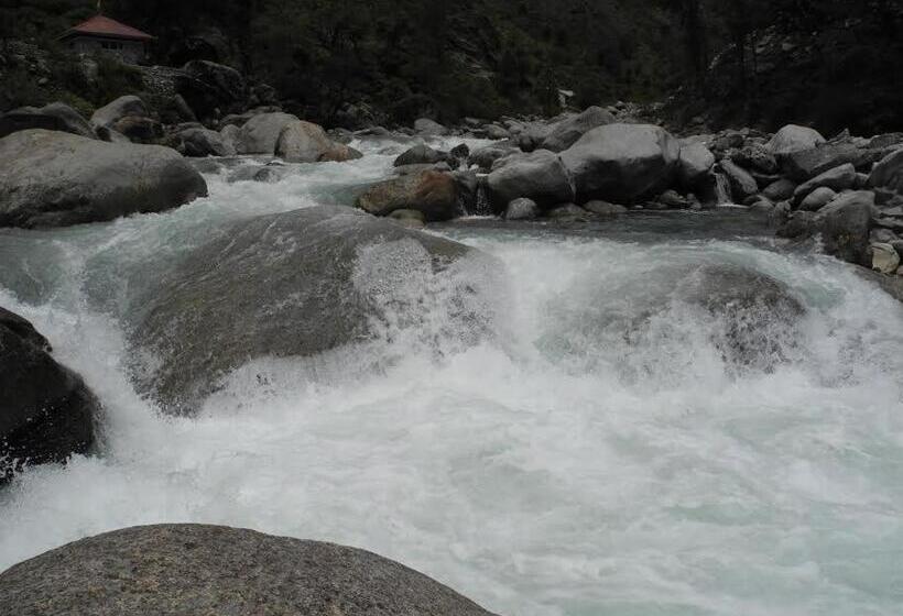 منتجع The Mother S Riverfront