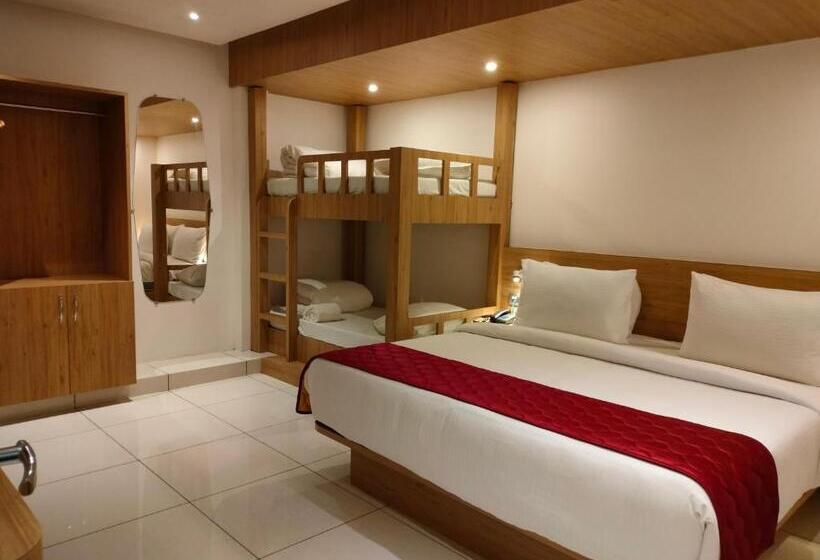 Riviera Beach Resort