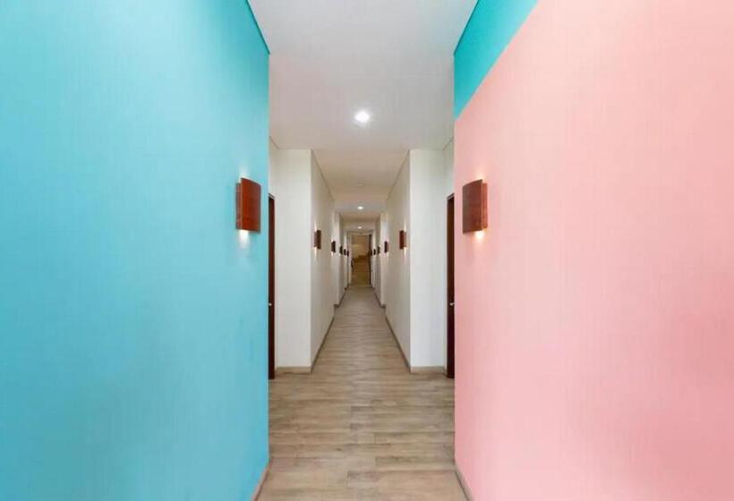 Sans Hotel Rajawali Surabaya By Reddoorz