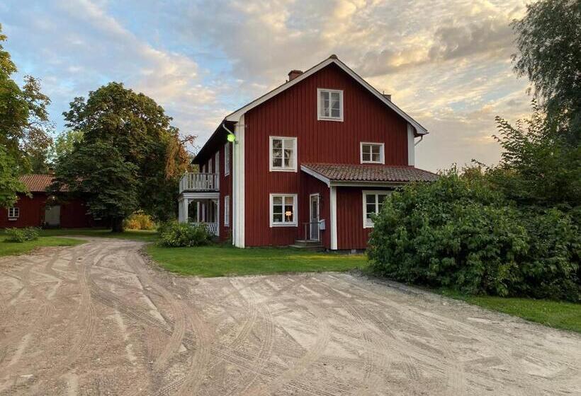 Segerstadsby Gårdshotell Ab