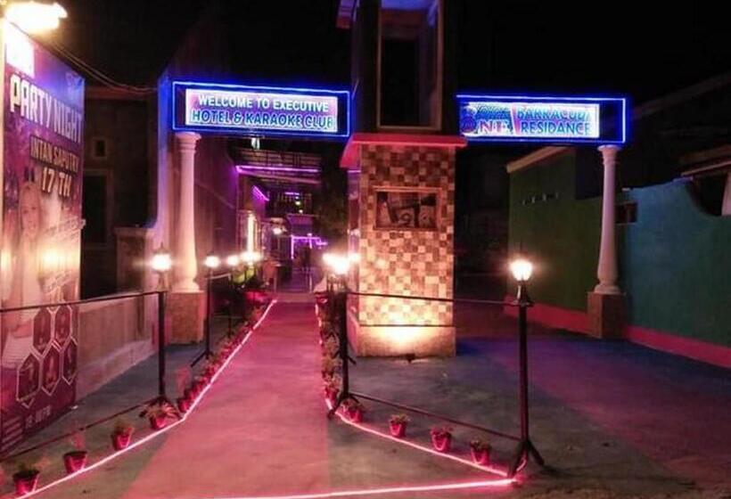 The One Hotel Gorontalo Mitra Reddoorz