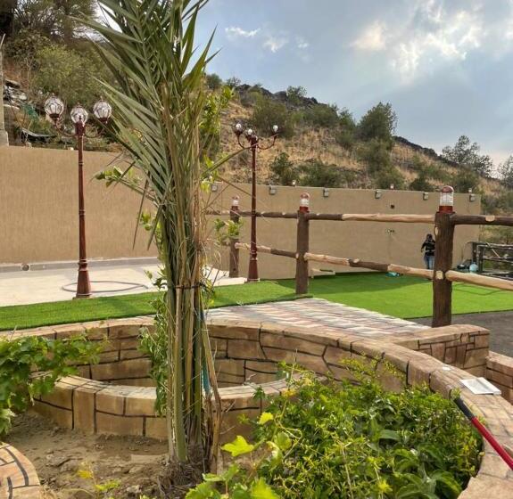 호스텔 Revera Resort