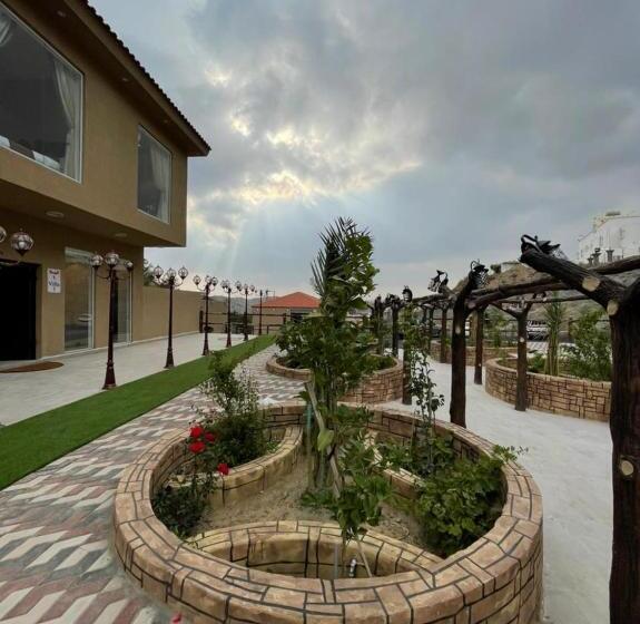 호스텔 Revera Resort