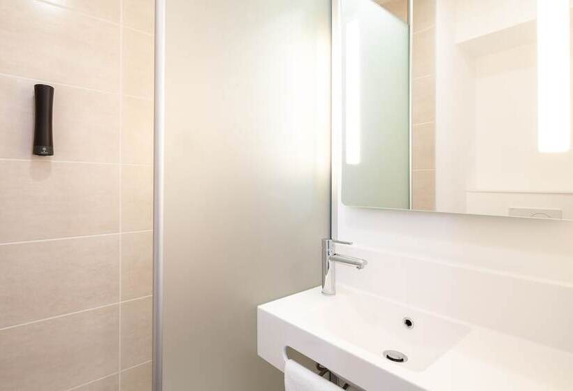 B&b Hotel Ouistreham