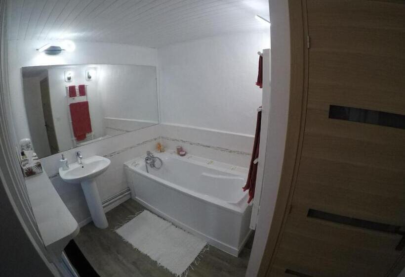 住宿加早餐 Ce Petit Chemin