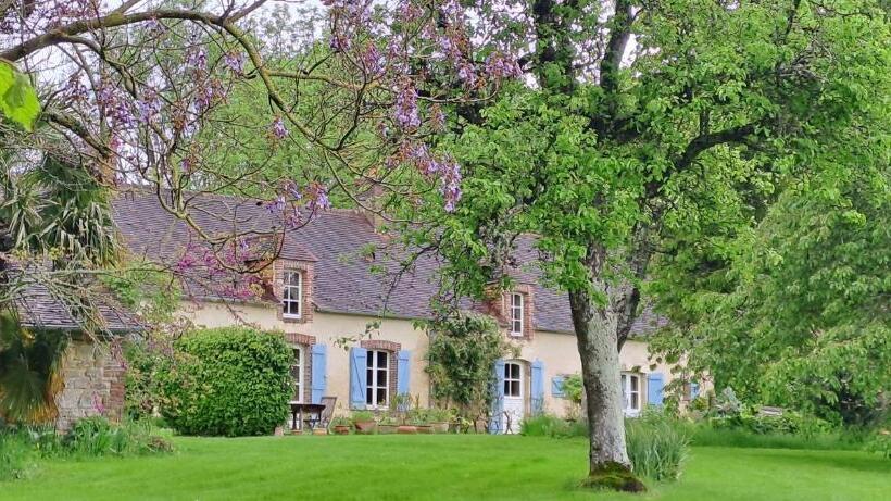 ベッドアンドブレックファースト Chambre D Hôtes La Ferme Du Pré Martin