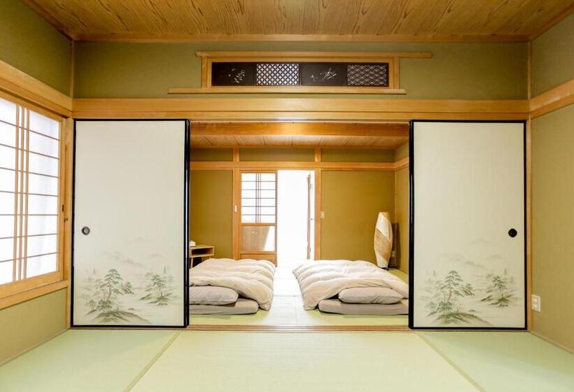 مبيت وإفطار 奈良五條の宿 彩 Irodori