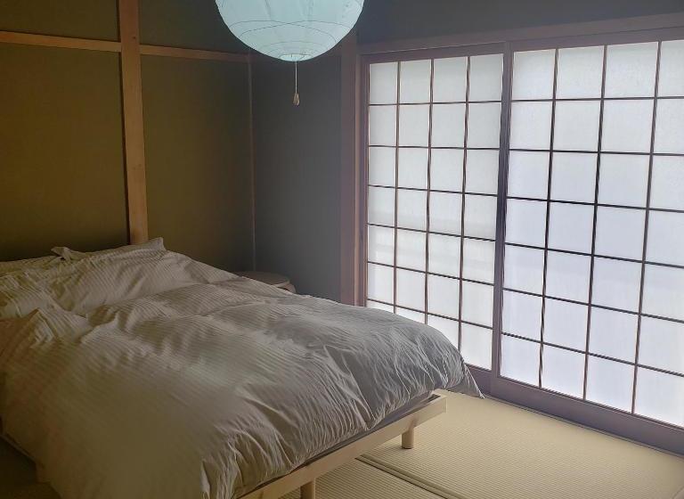 مبيت وإفطار 奈良五條の宿 彩 Irodori