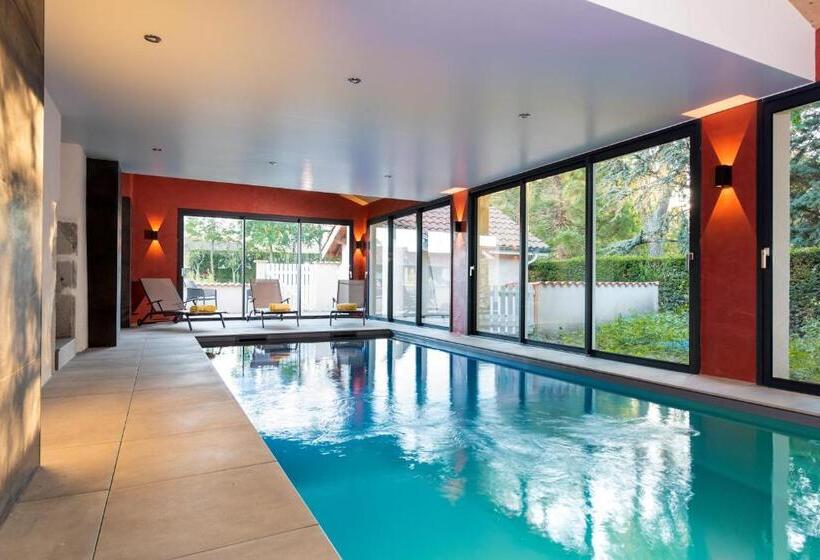 مبيت وإفطار Le Cottage Du Parc