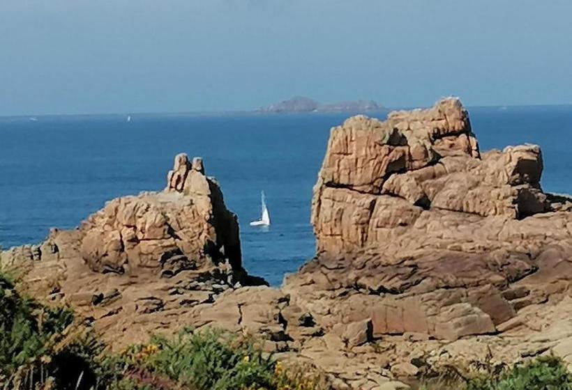 مبيت وإفطار Le Derrien