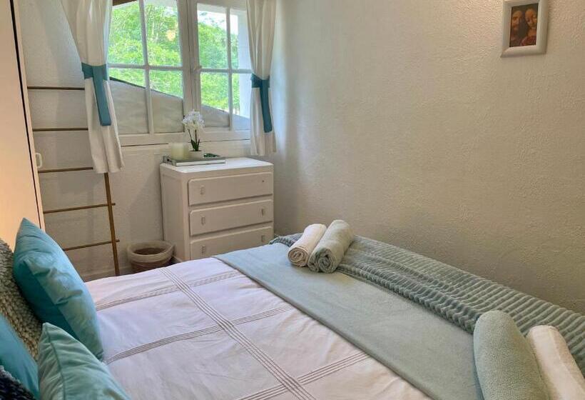 Bed and Breakfast Les Contes