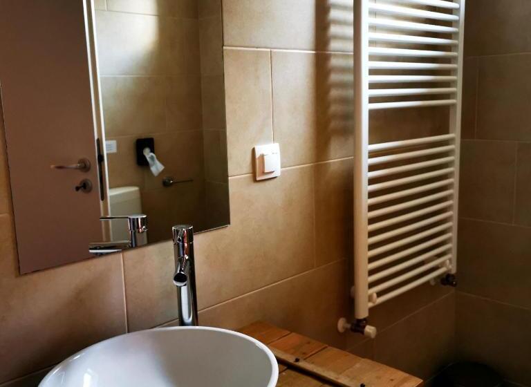 住宿加早餐 Szabolcs Vezér Panzió