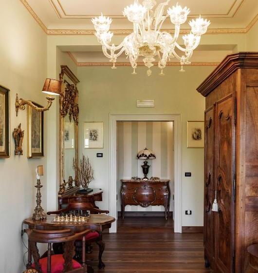 민박 Villa Maraldo 1927