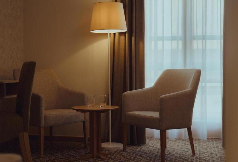 Brigadéros Hotel Brigadír Borsi