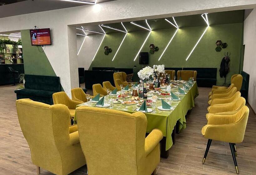 Отель готель максим ресторан